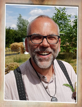 Thiemo Vater - Fotograf und Social Media Manager Thiemo Vater - Initiator und Gründer von Körper, Geist und Seele
